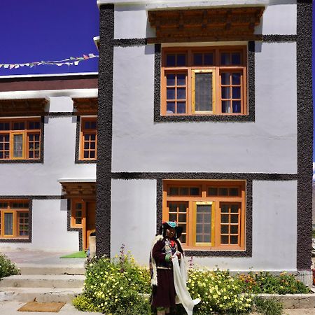Guru View Home Stay Padam Exterior photo